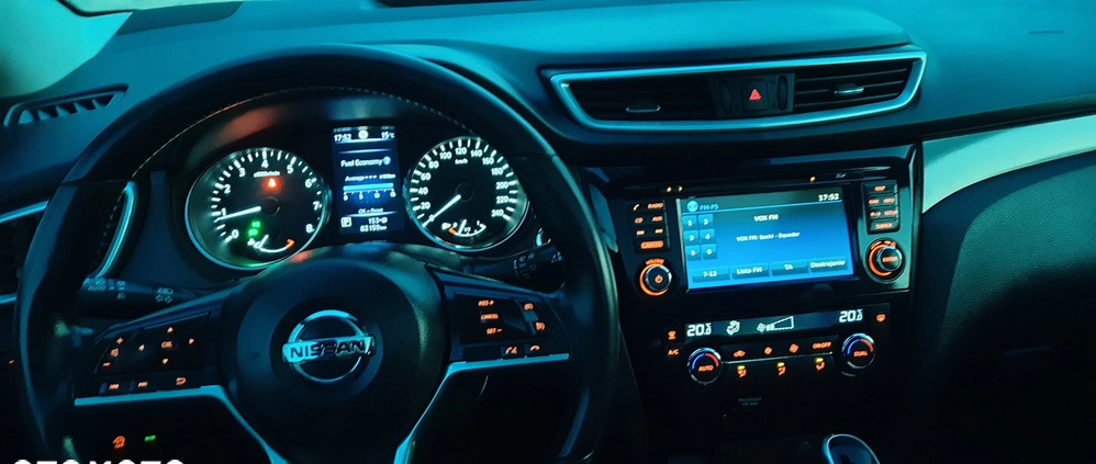 Nissan Qashqai cena 69500 przebieg: 82000, rok produkcji 2018 z Wieliczka małe 79
